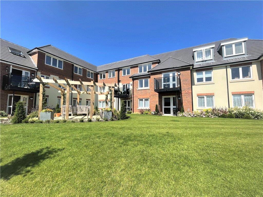 Jubilee Lodge, Crookham Road, Fleet